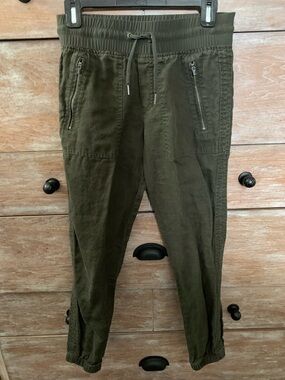 Athleta Cabo cropped linen pants